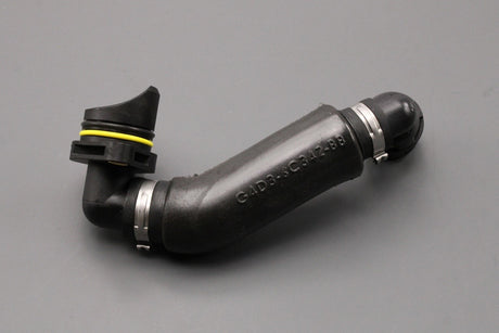 Land Rover Range Rover Evoque crankcase breather hose LR077852