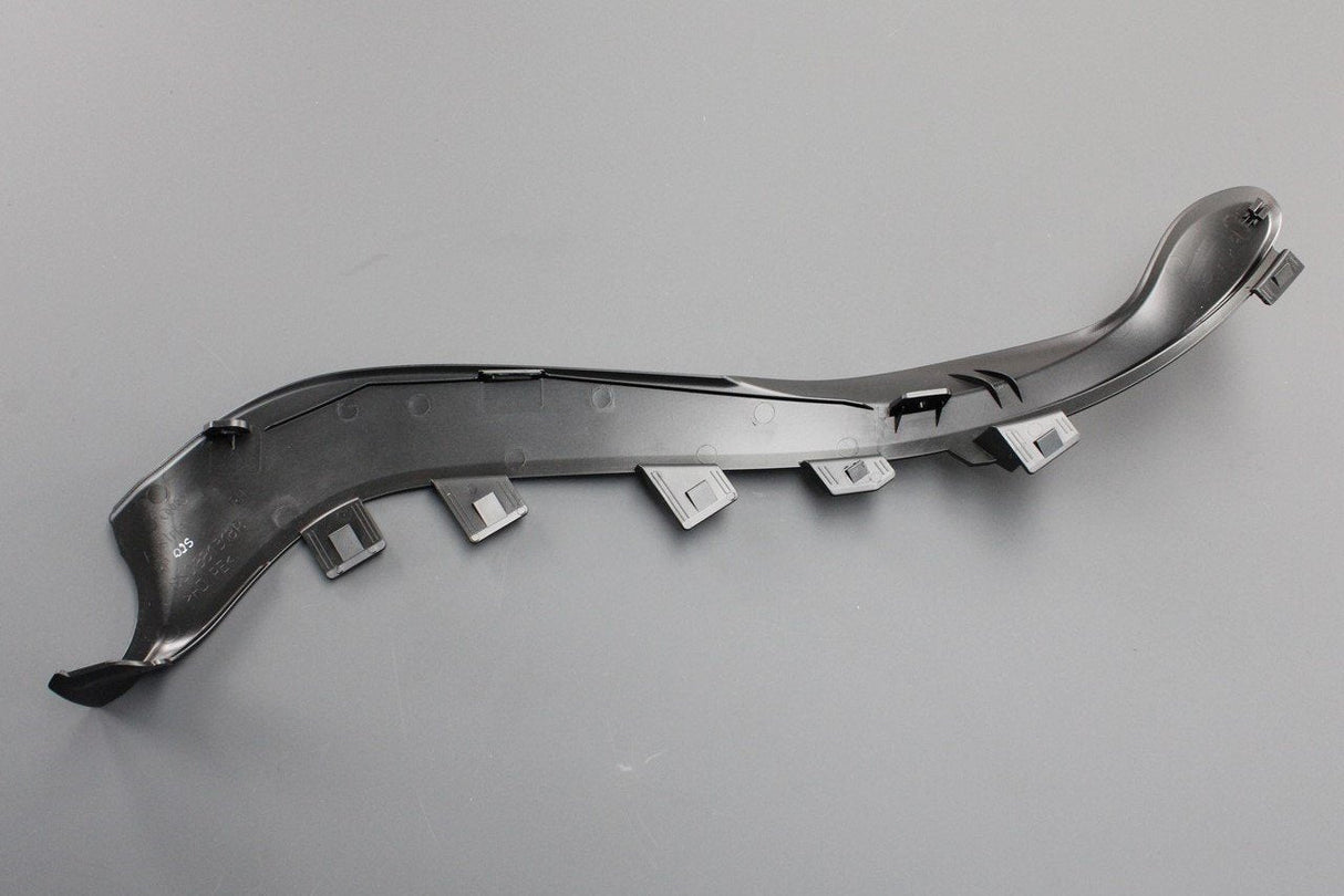Audi TT TTS TTRS 2015-on seat trim (front right) 8S0881318R VY1