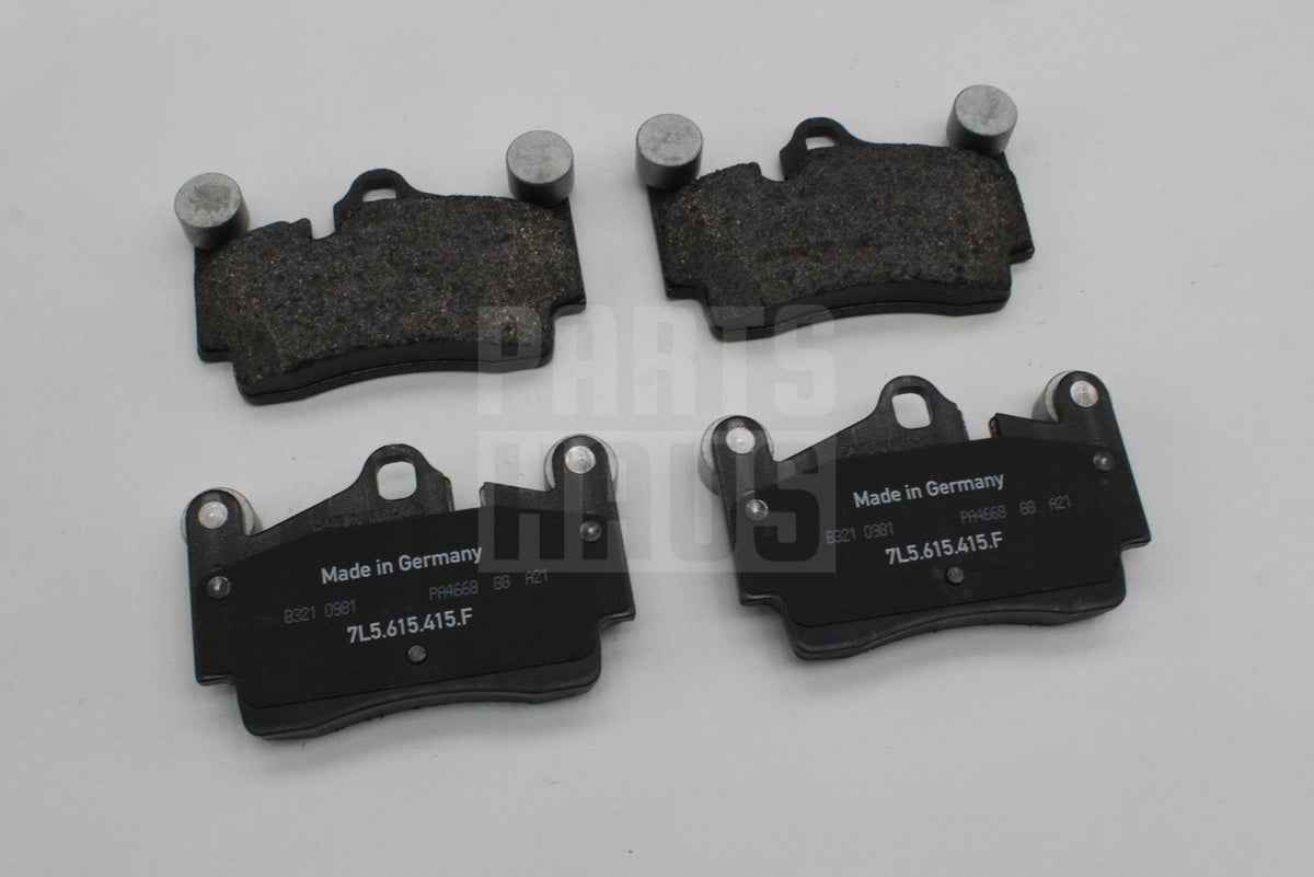 VW Touareg 2003-2010 Audi Q7 2007-2015 brake pads (rear) 7L0698451H