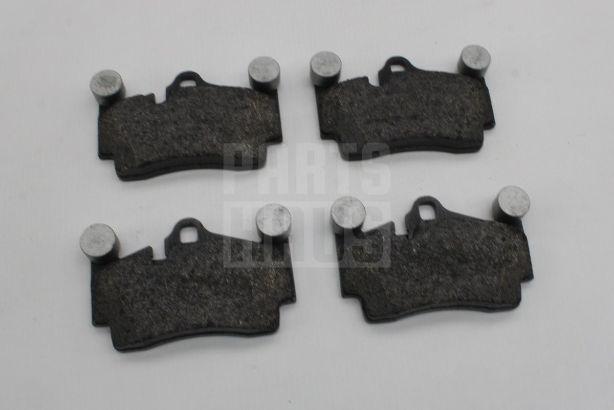 VW Touareg 2003-2010 Audi Q7 2007-2015 brake pads (rear) 7L0698451H