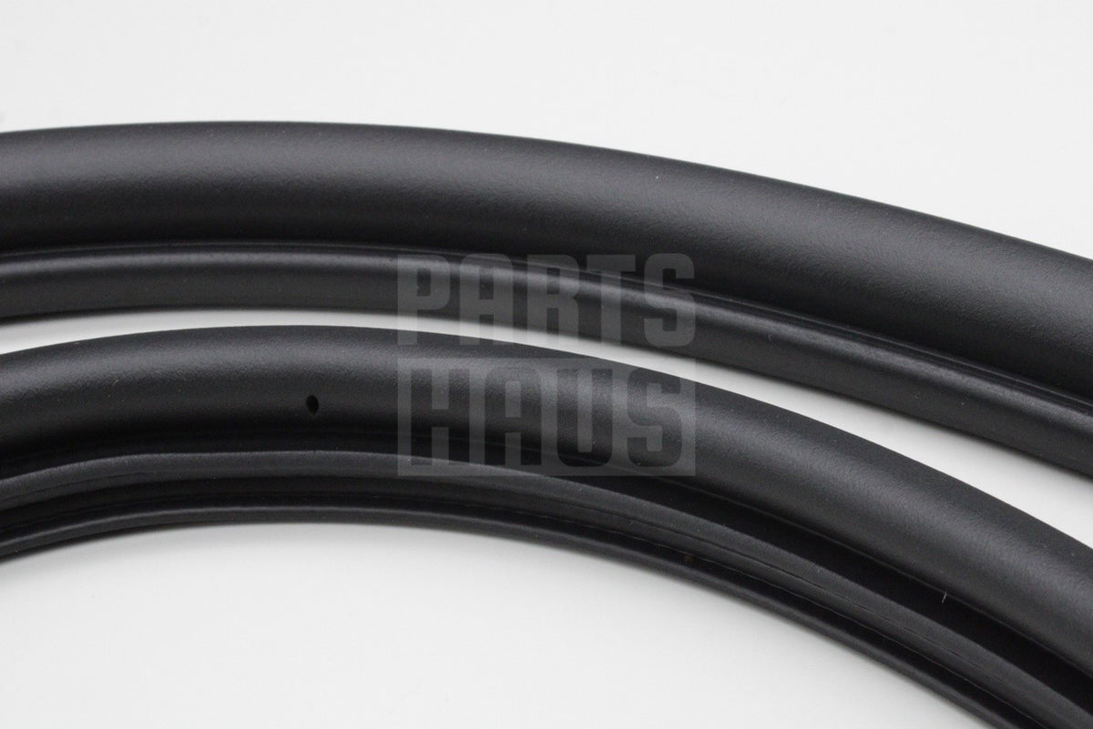VW Sharan SEAT Alhmabra rear sliding door seal (right) 7N0867914G 9B9
