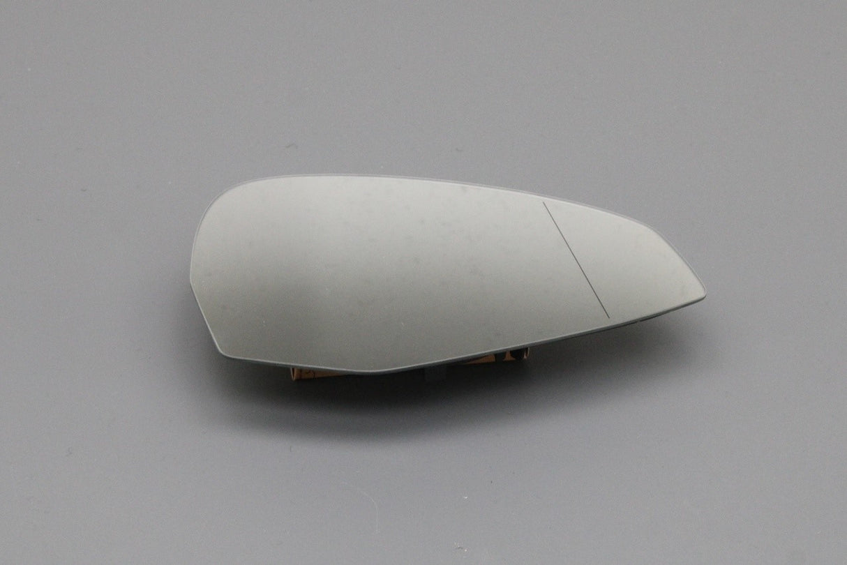 Audi A4 S4 RS4 2016-2025 A5 S5 RS5 wing mirror glass (right) 8W0857536E