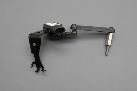 Audi A6 RS6 A7 RS7 Q5 front level sensor with poles (right) 4K0941286B