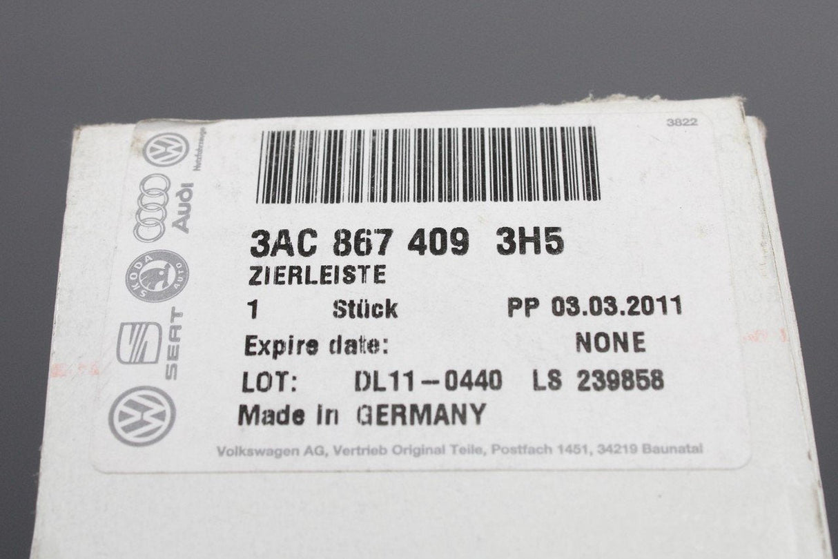 VW Passat B7 11-15 left front interior door handle & trim 3AC867409 3H5