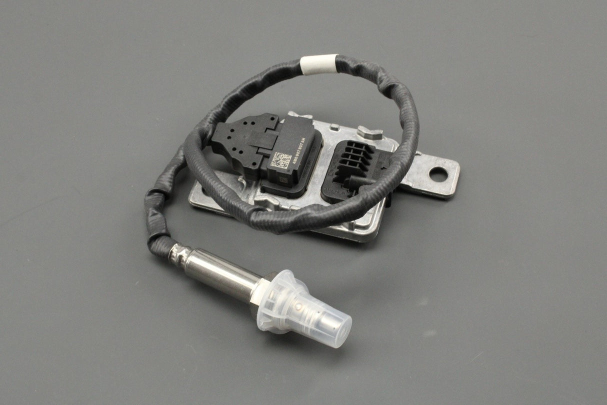 VW Touareg Audi Q7 Q8 2016-on 4.0 V8 TDI NOx sensor (front) 4M0907807AH