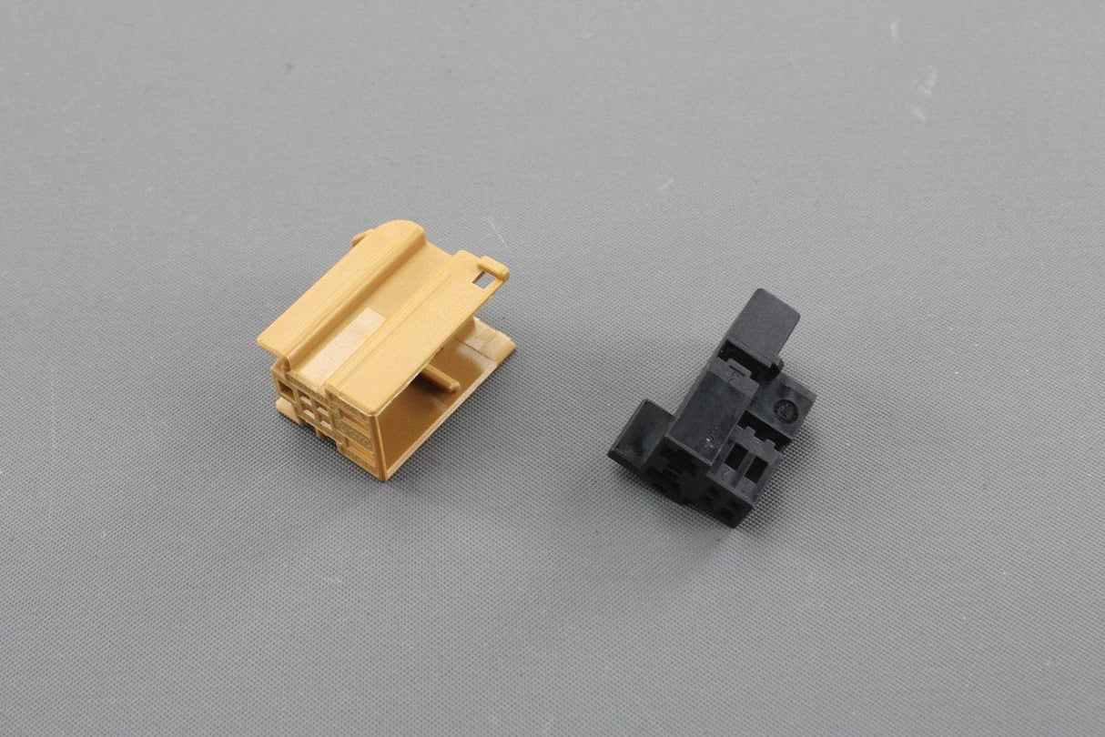 VW Audi Skoda SEAT 6-pin plug housing (brown) 1K0972923A