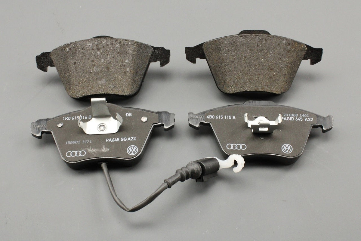 VW Golf MK5 R32 Audi A3 Skoda SEAT 06-13 brake pads (front) 1K0698151B, view 1