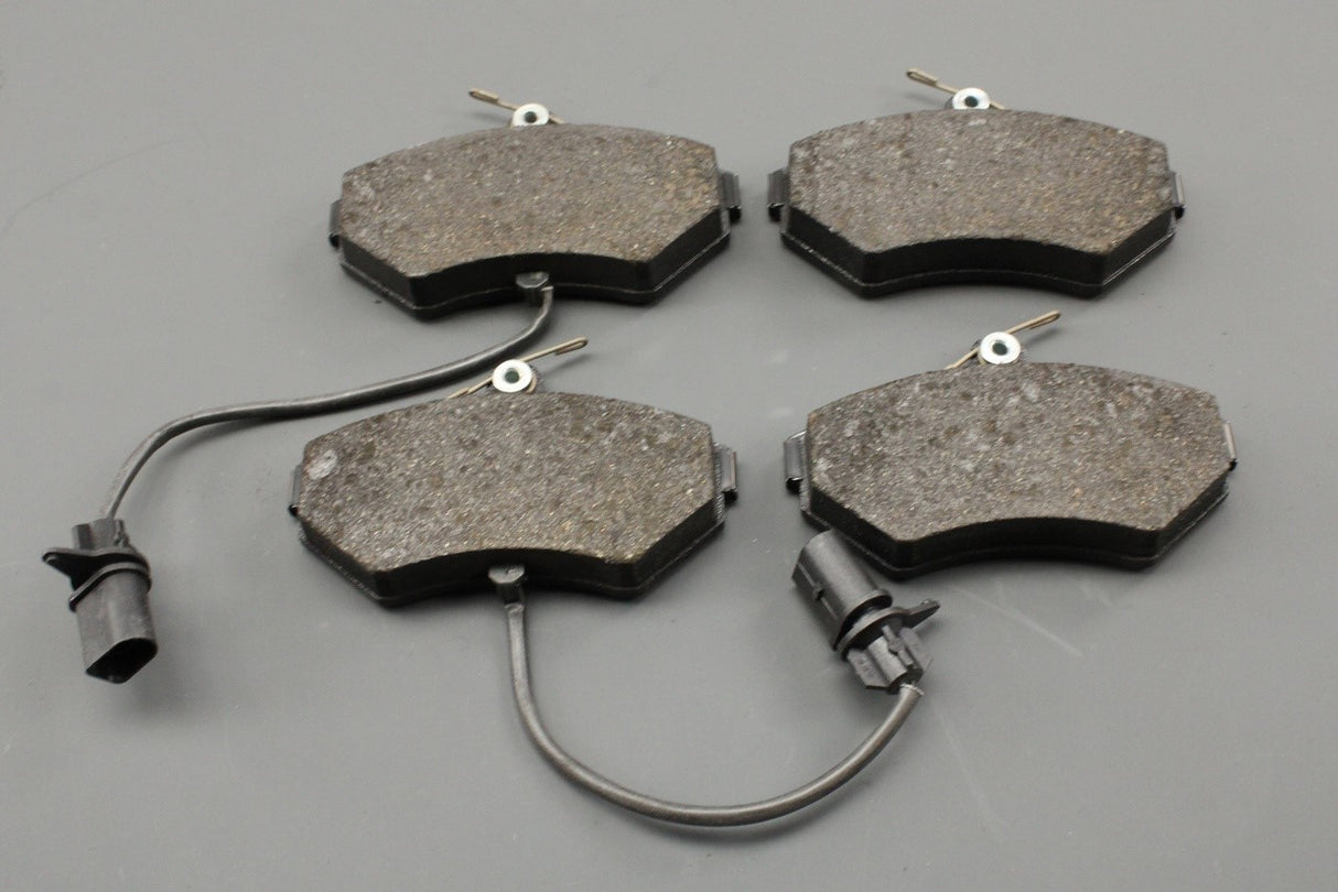VW Passat Audi A4 SEAT Exeo 1997-2014 brake pads (front) 8E0698151AB