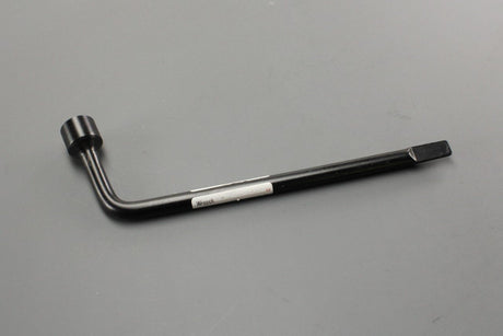 Toyota Avensis Corolla Yaris wheel brace socket wrench 09150-05011