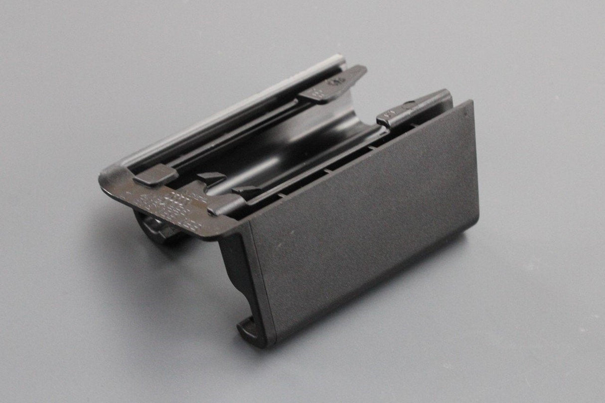 Audi A4 A5 A6 R8 RS4 RS5 front seat rail end cover 8E0881348D 4PK