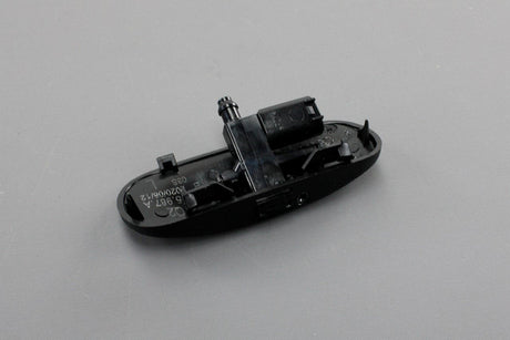 Audi Q2 SQ2 2017- heated screen-wash water jet nozzle (left) 81A955987A