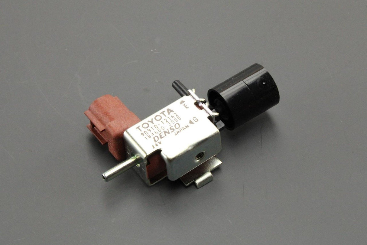 Toyota Coaster 1993-2016 Dyna 1995-2012 vacuum system valve 90910-12162