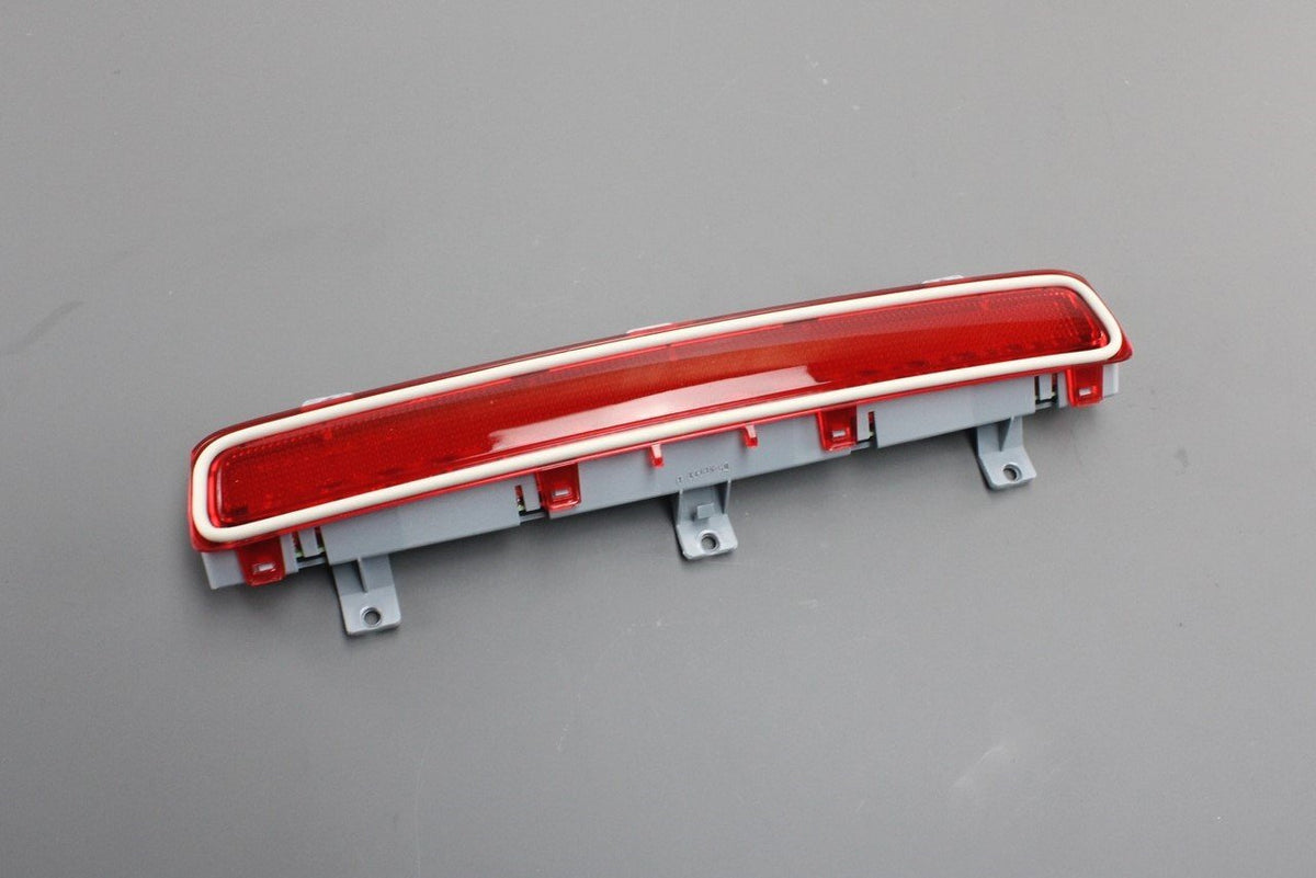 Audi A4 S4 Cabriolet B6 03-06 additional brake light (centre) 8H0945097B, view 1