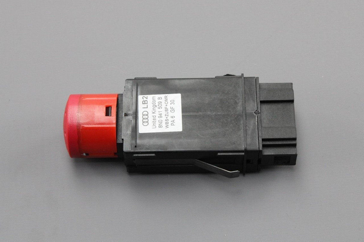 Audi TT TTS MK1 1999-2006 hazard light warning switch 8N0941509B