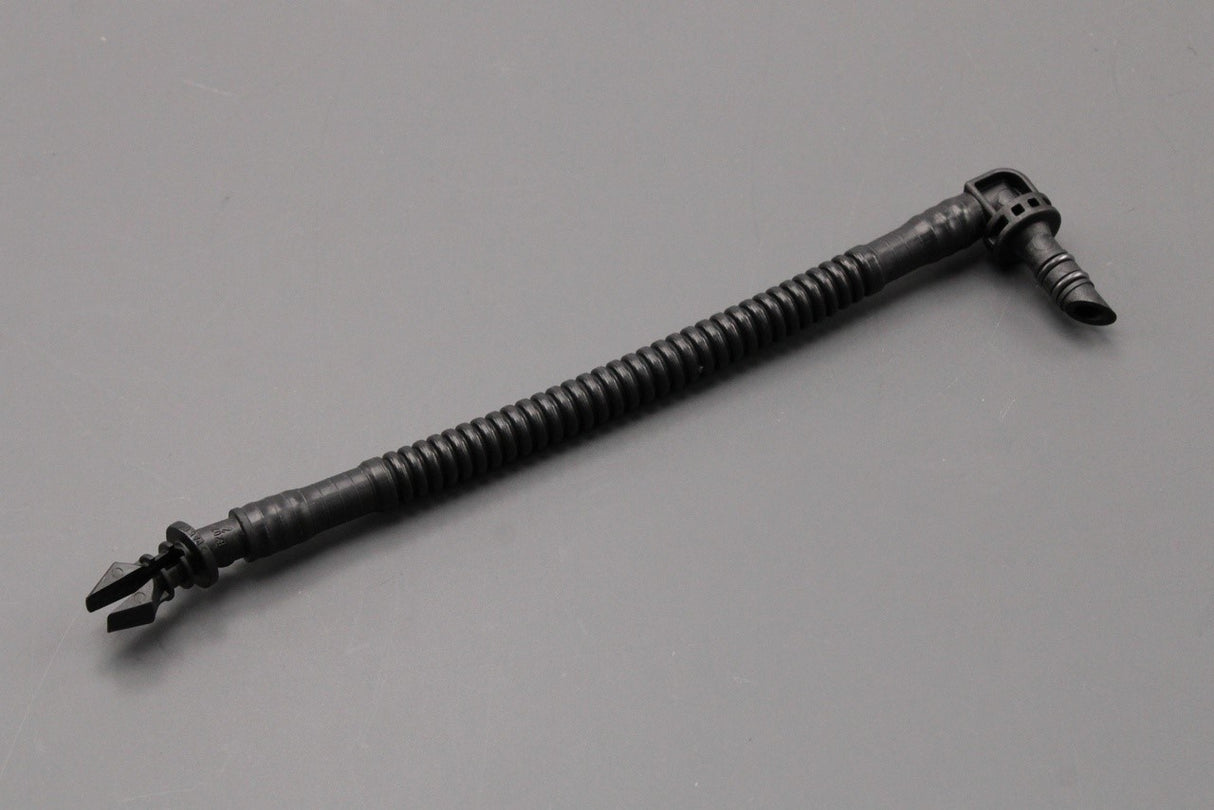 Land Rover Defender 2007-2016 manual gearbox vent hose LR005149