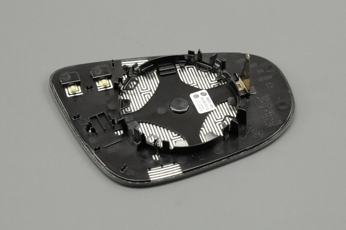 VW Golf MK6 Touran 2009-2015 wing mirror glass (left) 5K0857521B
