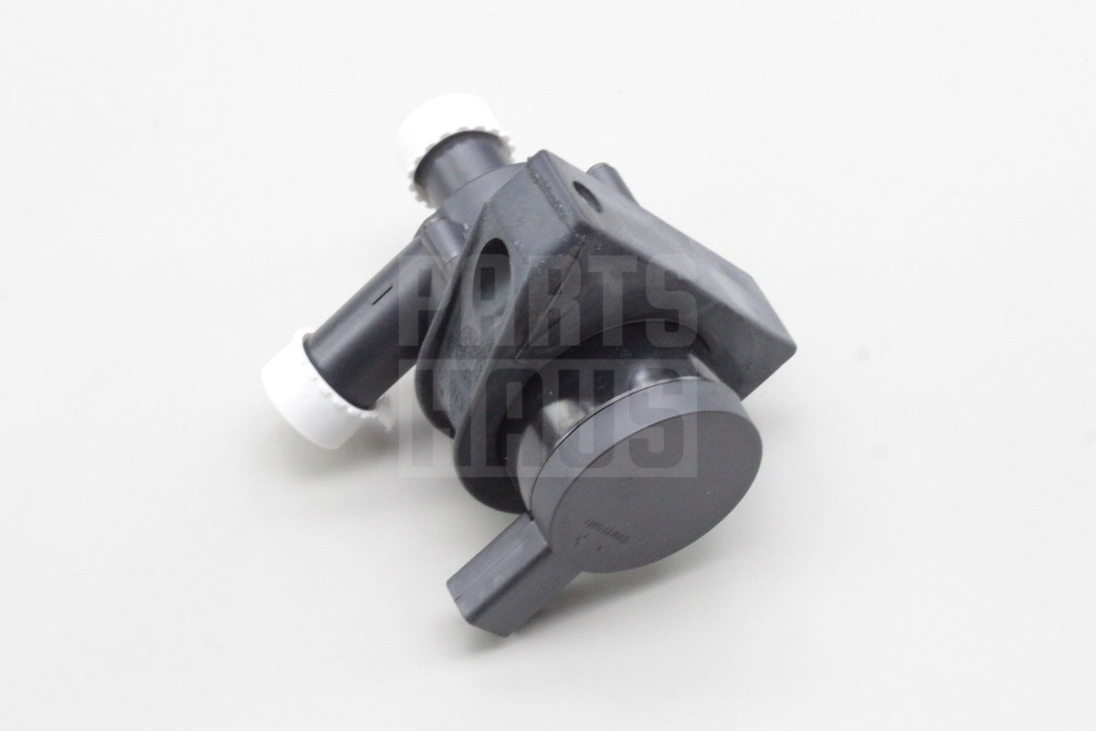VW Golf MK6 Audi A3 8P Skoda Yeti SEAT 1.2 TSI coolant pump 1K0965561L