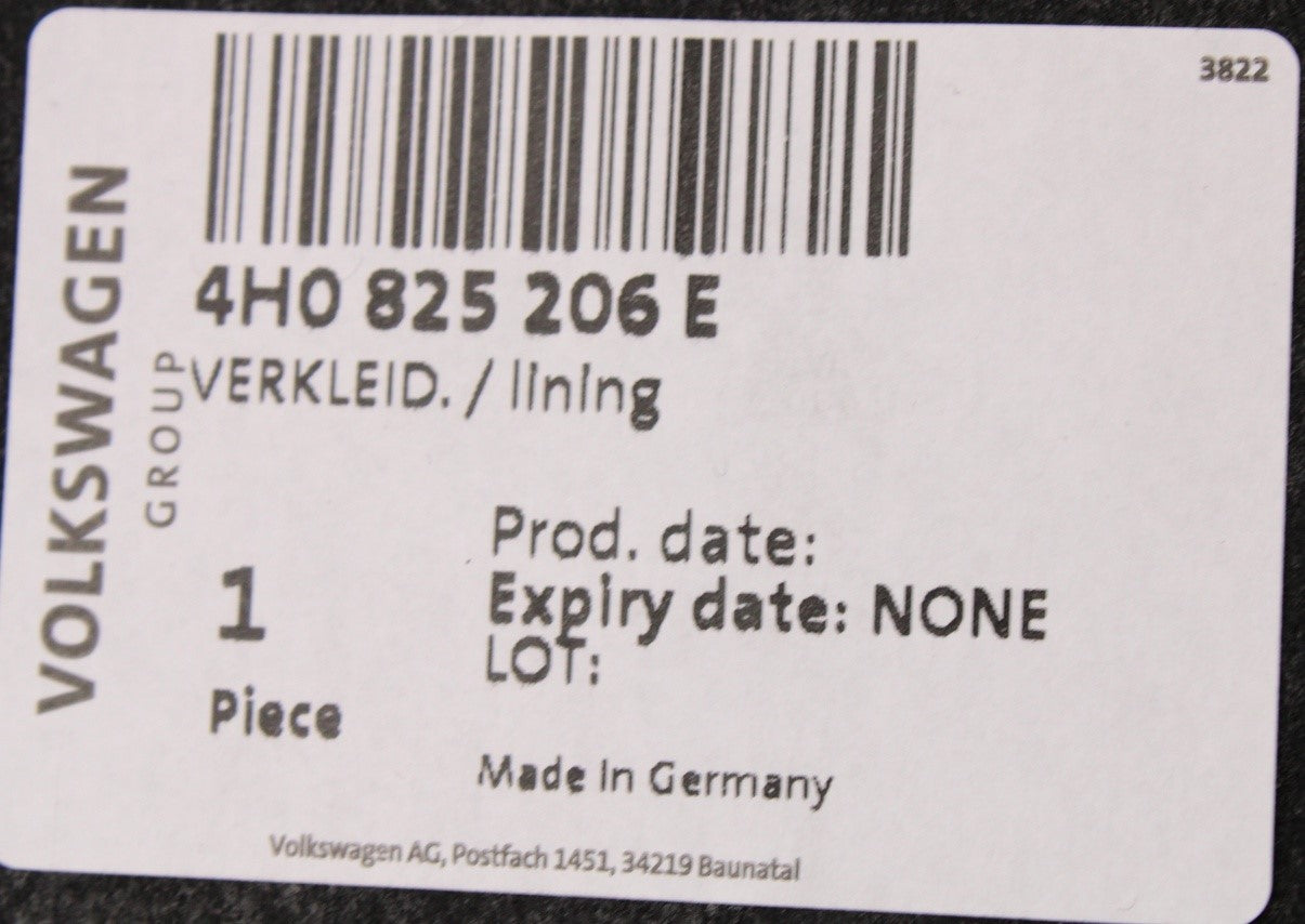 Audi A8 S8 2014-17 underbody protection trim (right) 4H0825206E