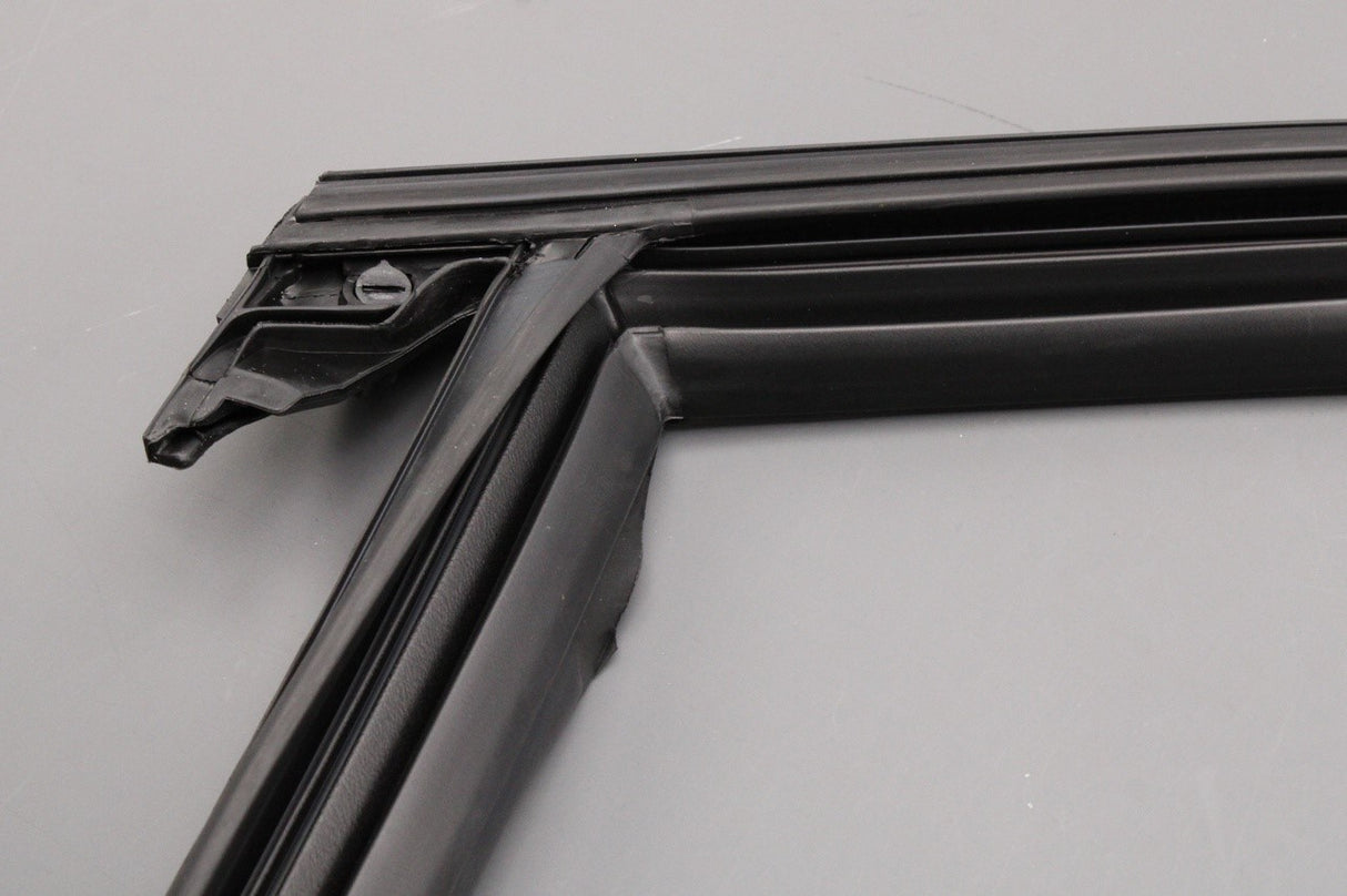 Audi Q7 2016-on door window guide seal (rear right) 4M0839432B