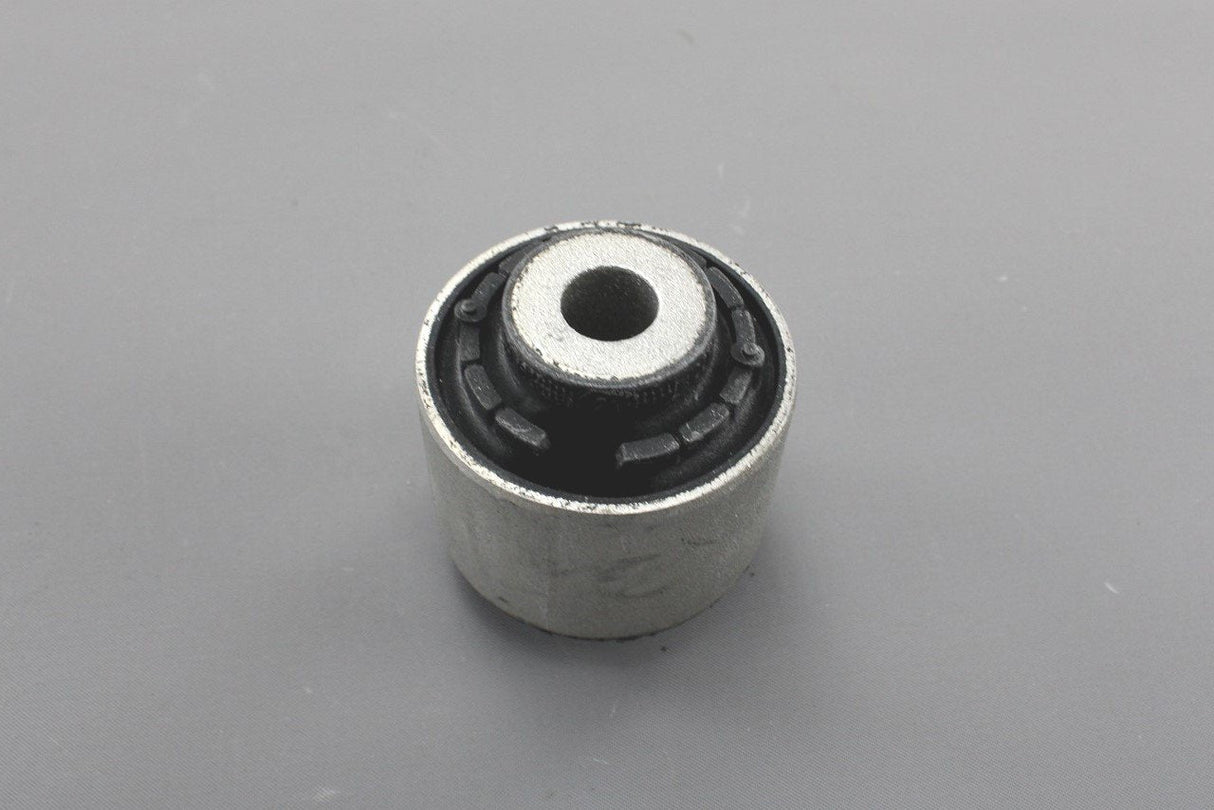Audi A4 A6 RS4 RS6 Q5 2008-2018 front inner wishbone bushing 8K0407182B