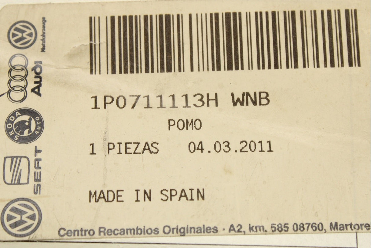 SEAT Leon Cupra R 1P 2006-2012 manual gear knob and boot 1P0711113H WNB