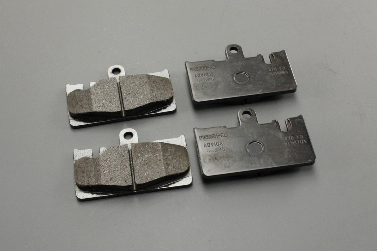 Lexus LS430 2000-06 brake pads set (rear) 04466-50120, view 1