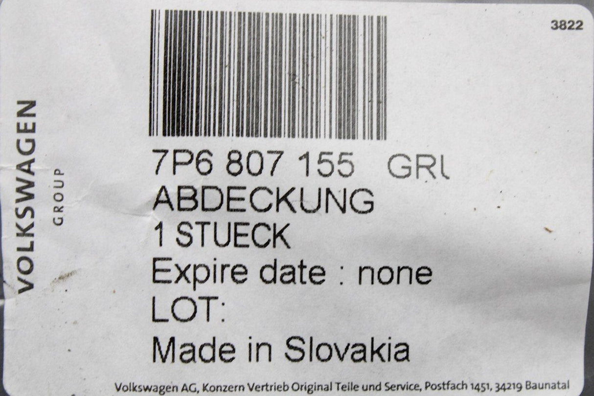VW Touareg 15-18 front bumper towing eye cover trim (left) 7P6807155 GRU