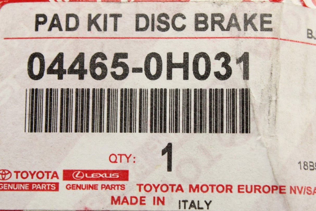 Toyota Aygo 2014-on brake pads set (front) 04465-0H031