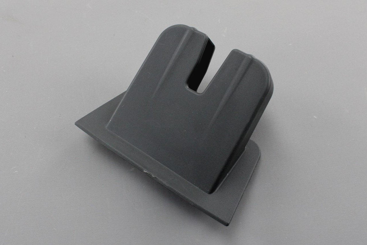 SEAT Leon ST estate 5F 13-20 boot-lid lock cover (black) 5F9827520A VS9
