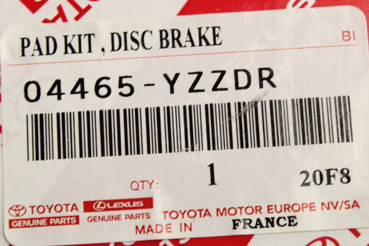 Toyota Auris Corolla Yaris brake pads set (front) 04465-YZZDR