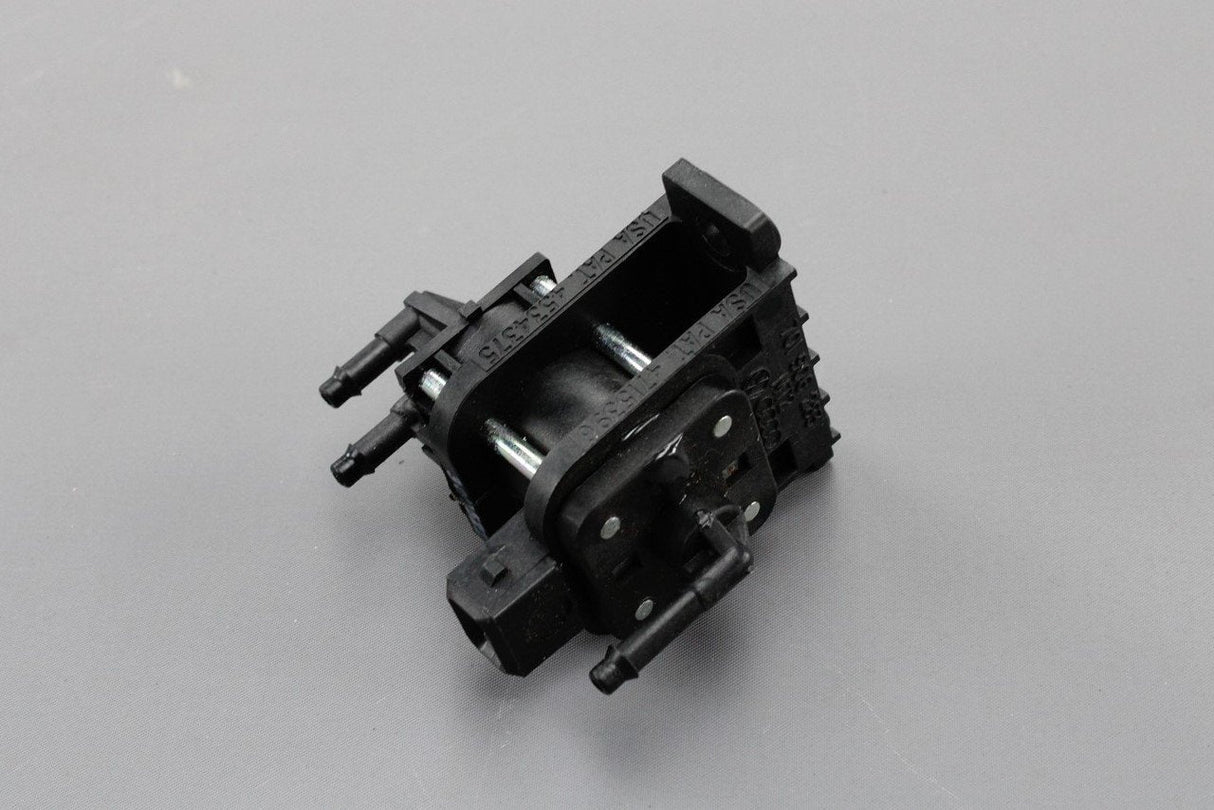 VW LT Transporter T4 2.5 TDI EGR solenoid valve 701906283