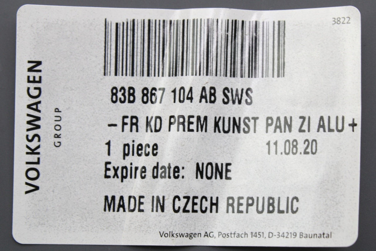 Audi Q3 RSQ3 front door card trim panel (right) 83B867104AB SWS