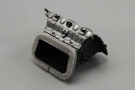 VW Golf MK8 20-on Caddy centre console air vent (rear) 5H0819203 9B9