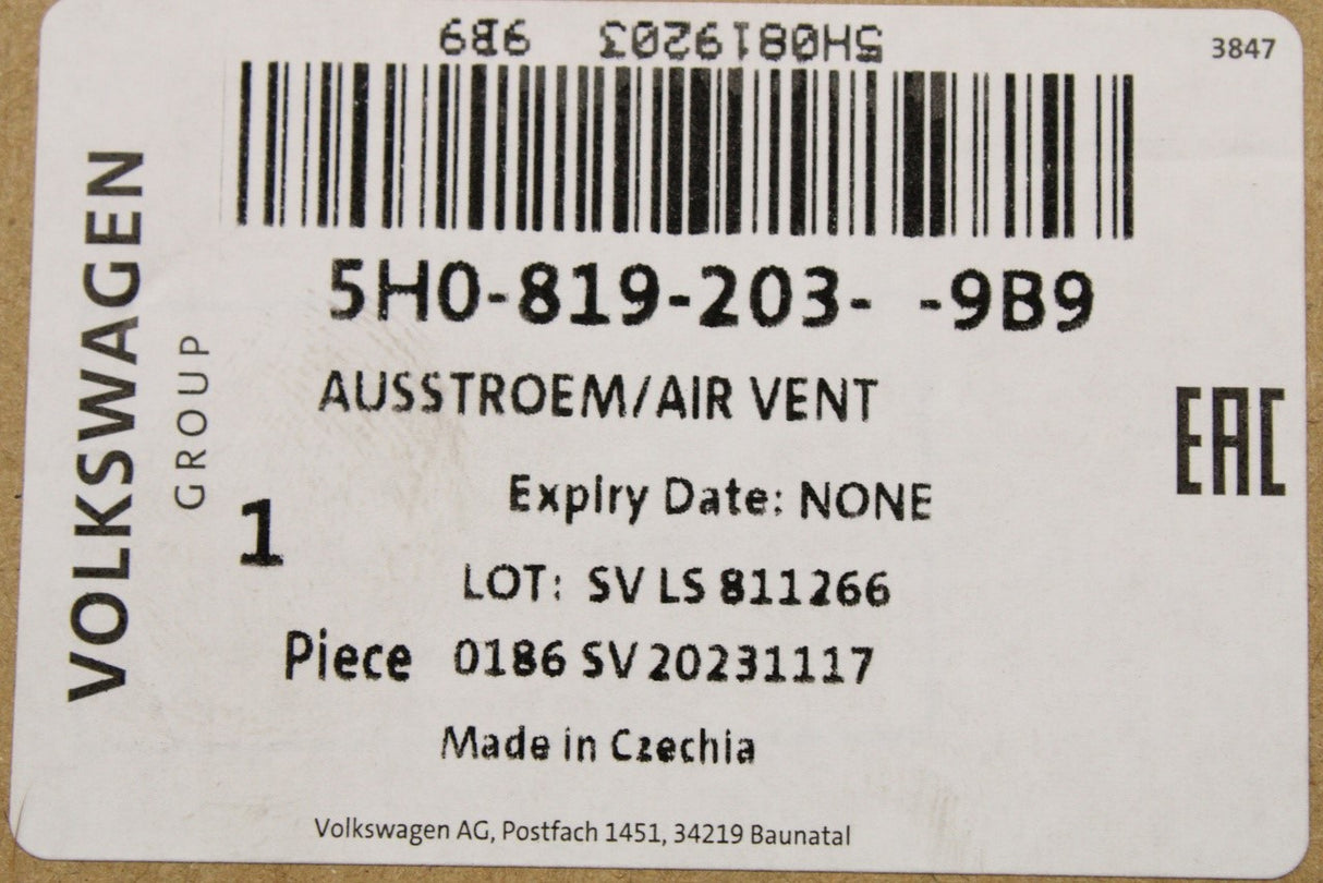 VW Golf MK8 20-on Caddy centre console air vent (rear) 5H0819203 9B9