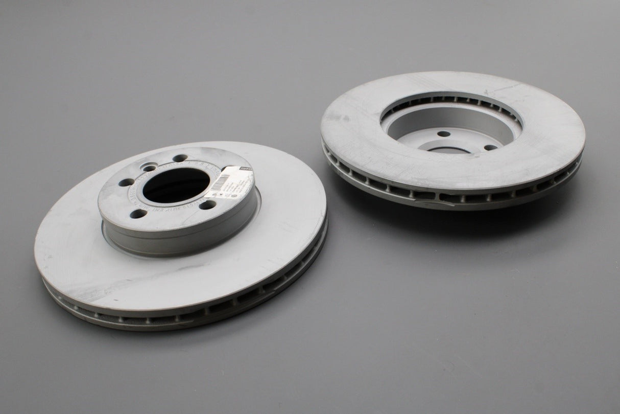 VW Transporter T4 Sharan SEAT Alhambra front brake discs (x2) JZW615301P