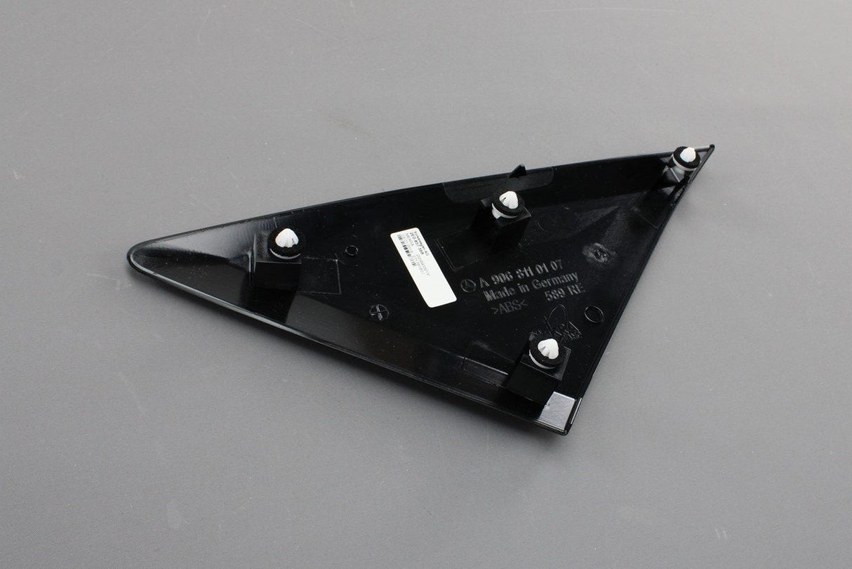 VW Crafter 2006-16 wing mirror corner exterior trim (right) 2E0857568