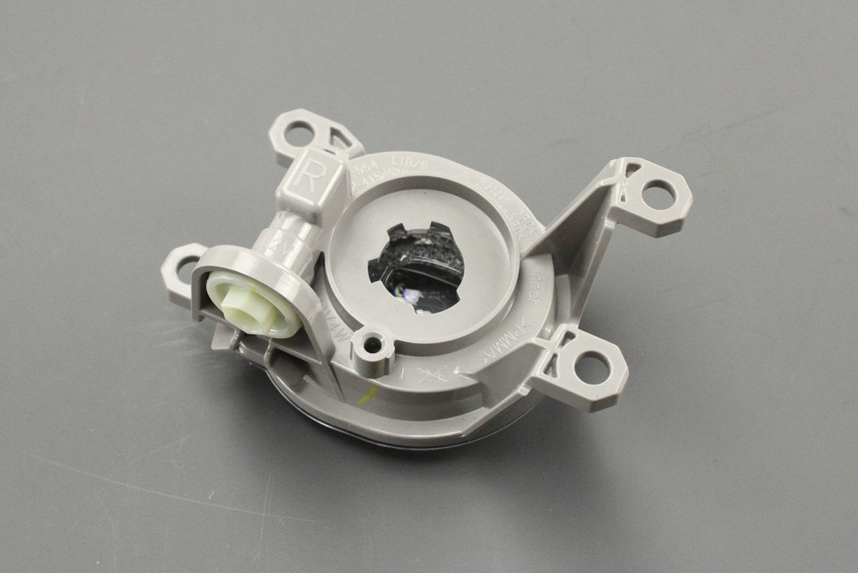 Toyota C-HR Corolla Yaris 20-on front fog light (right) 81211-02190