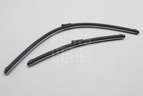 VW Multivan 2022-2024 RHD front windscreen wiper blades set 7T2998002