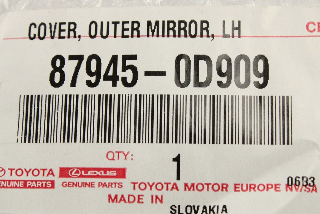 Toyota Yaris/Hybrid 11-14 front wing mirror cap (left) 87945-0D909