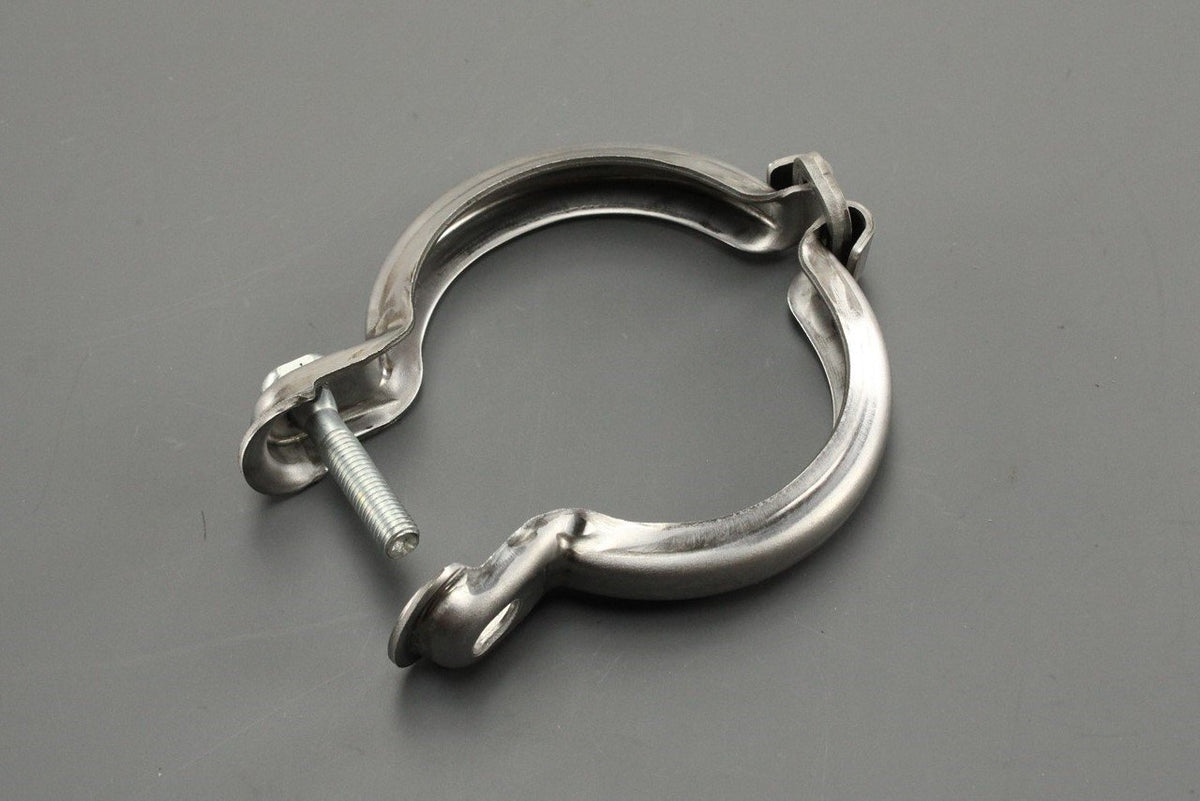 Toyota Hilux 15-on Land Cruiser 09-on exhaust clamp 17452-11070, view 1