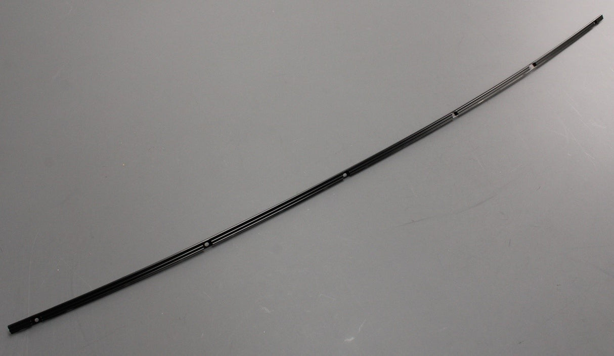 VW ID.3 2020-on windscreen trim strip retainer piece (right) 10A854542A