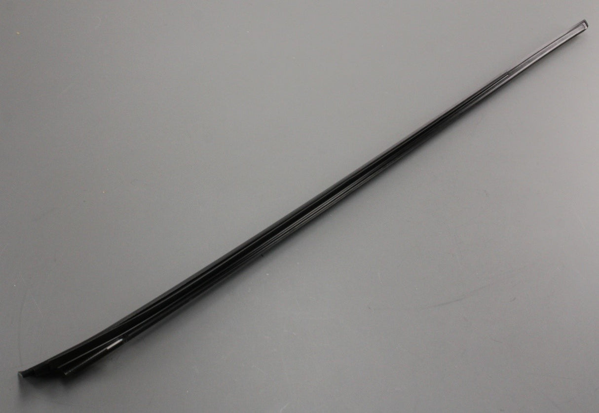VW ID.3 20-on windscreen water deflector strip (right) 10A854328B 5AP