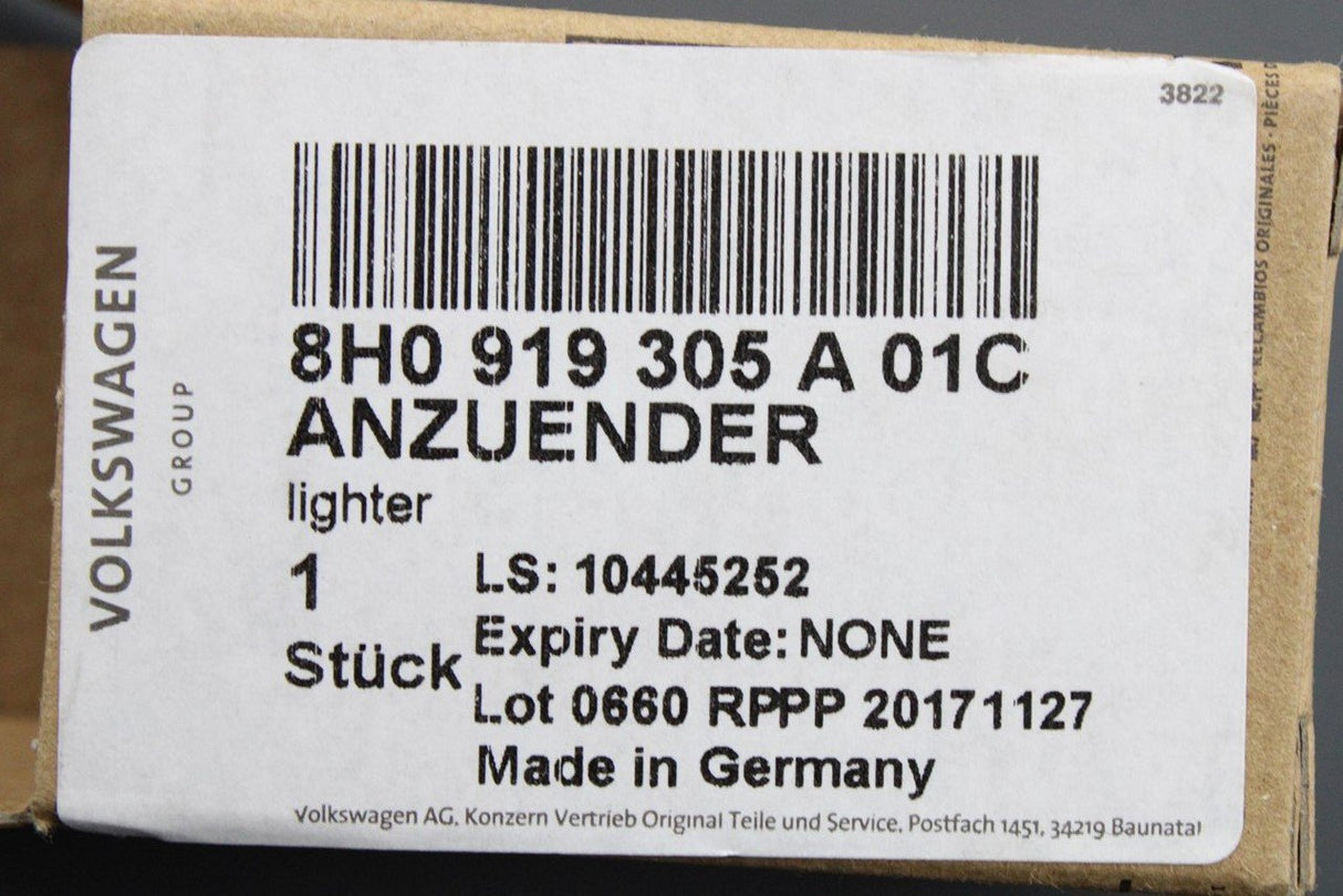 Audi A4 S4 B6/7 RS4 Cabriolet 03-09 12V cigarette lighter 8H0919305A 01C