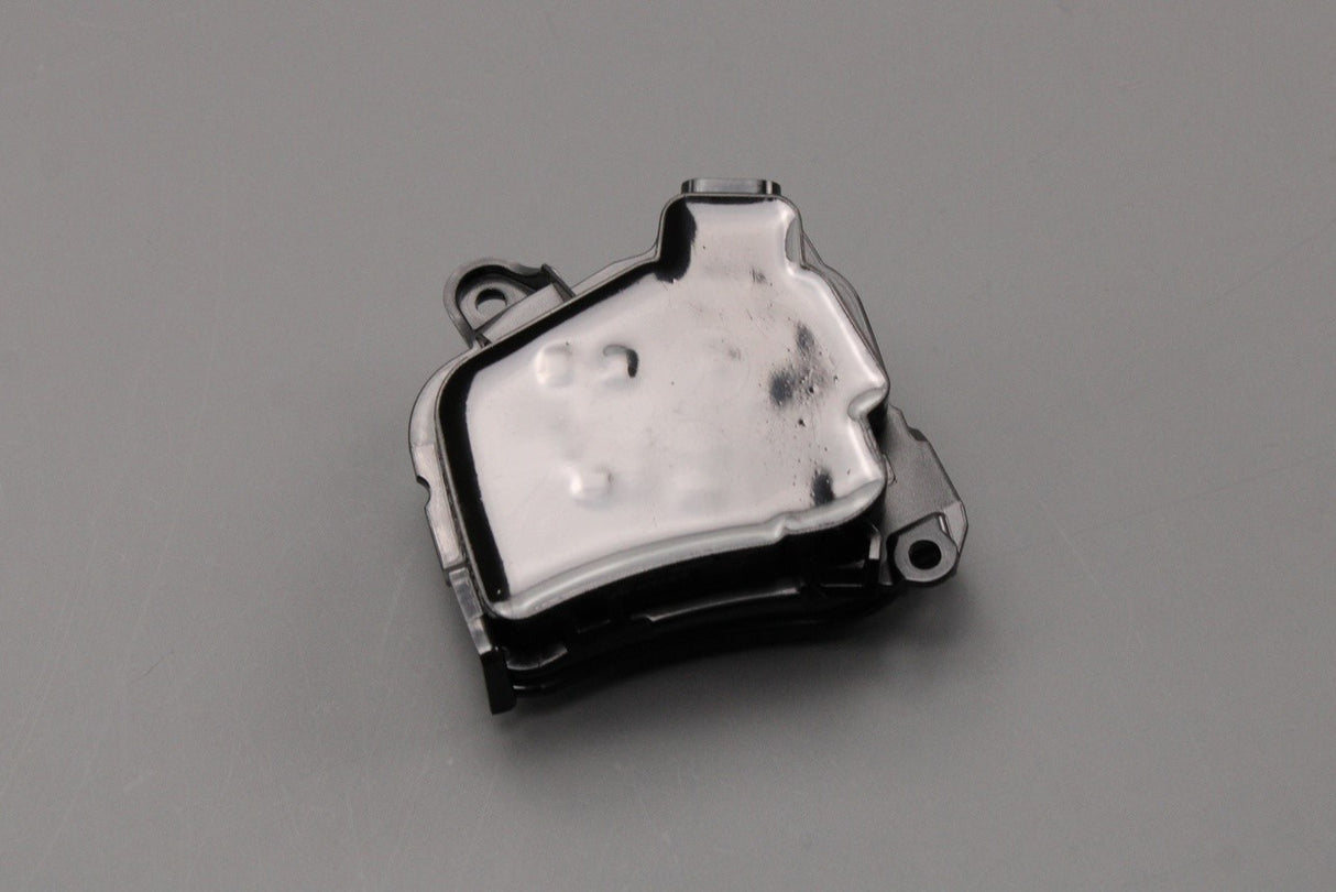 Land Rover Range Rover 2022-on wing mirror puddle light (right) LR153894