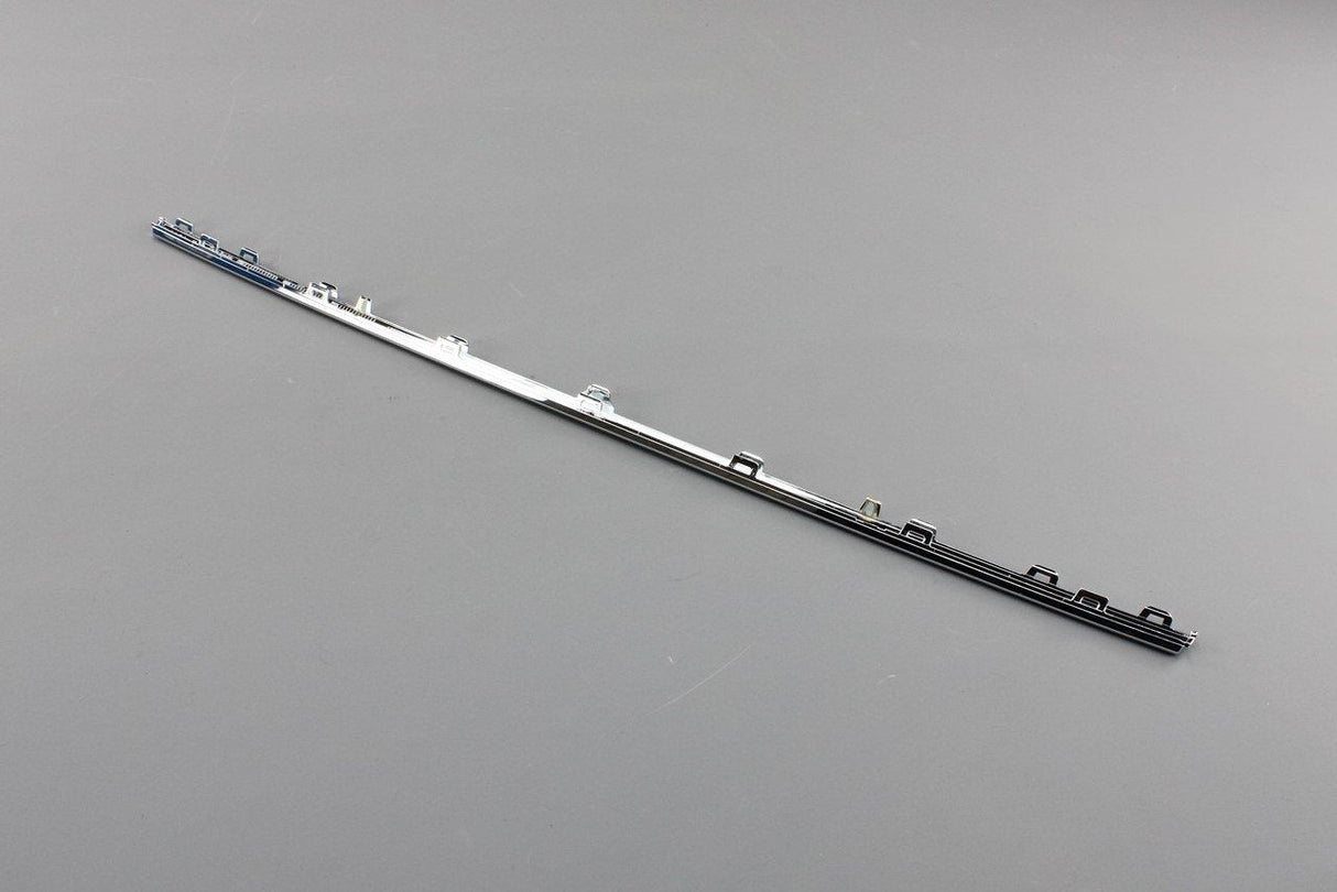 VW Golf MK7.5 centre lower front bumper chrome trim strip 5G0853101B 2ZZ