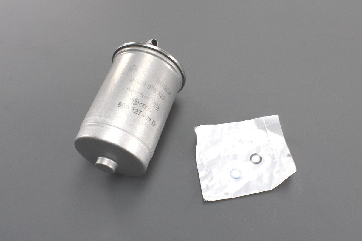Audi A4 A6 2005-08 fuel filer with o-rings (1.9 2.0 TDI) 8E0127435A