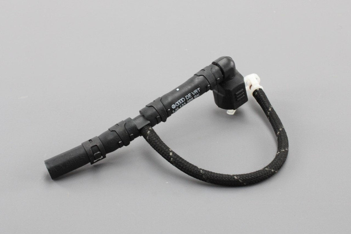 VW Golf MK4 R32 throttle body vacuum system connecting hose 1J0133366BK