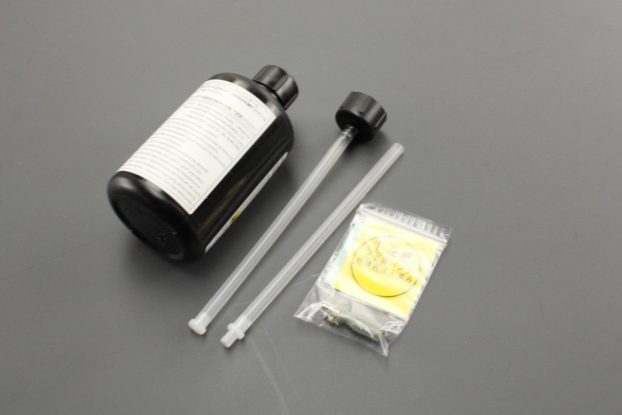 Toyota Lexus tyre repair sealant 630ml C6048-42032 – Partshaus Ltd