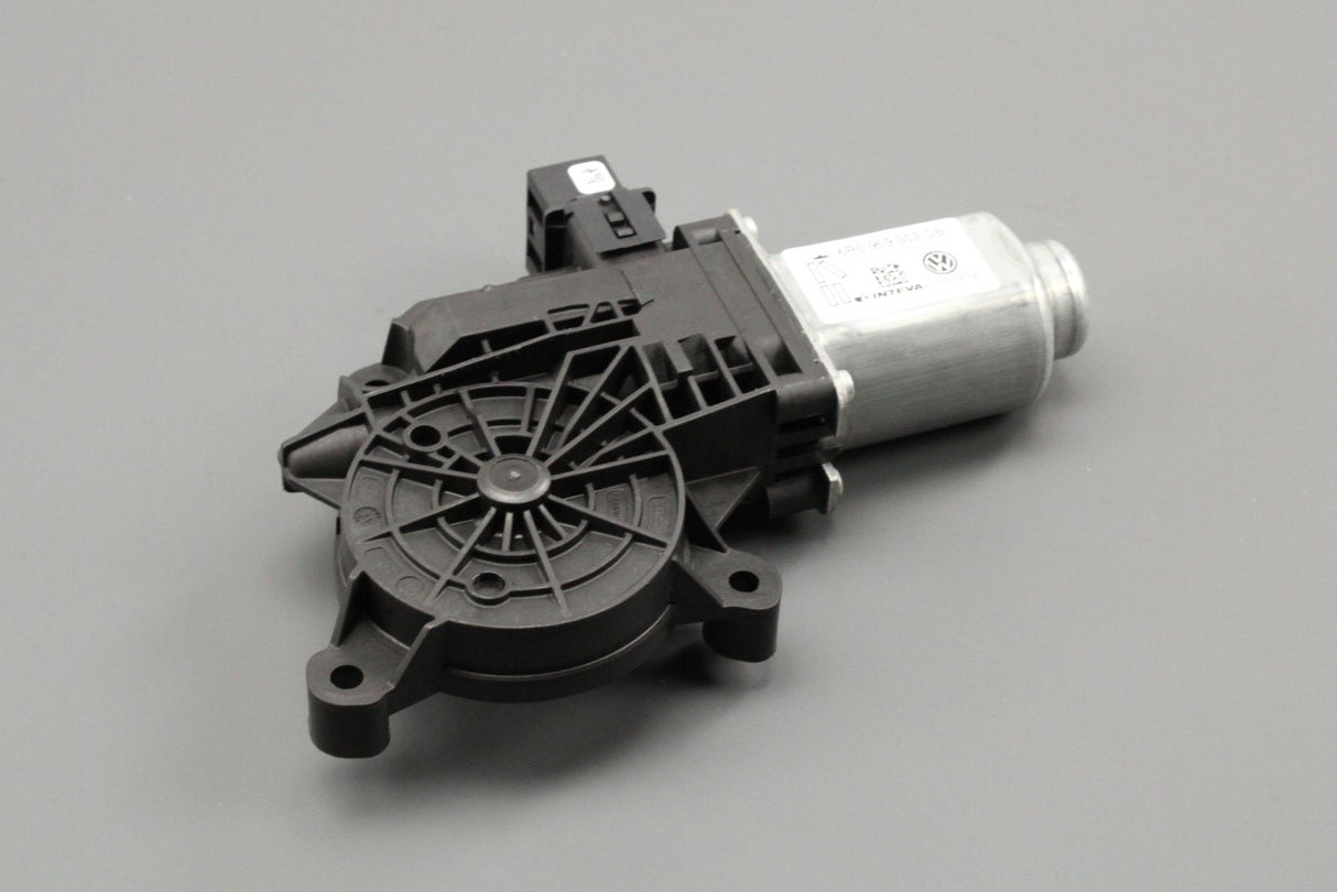 VW Amarok Skoda Fabia RHD Window motor (front right) 6R0959802DB Z01