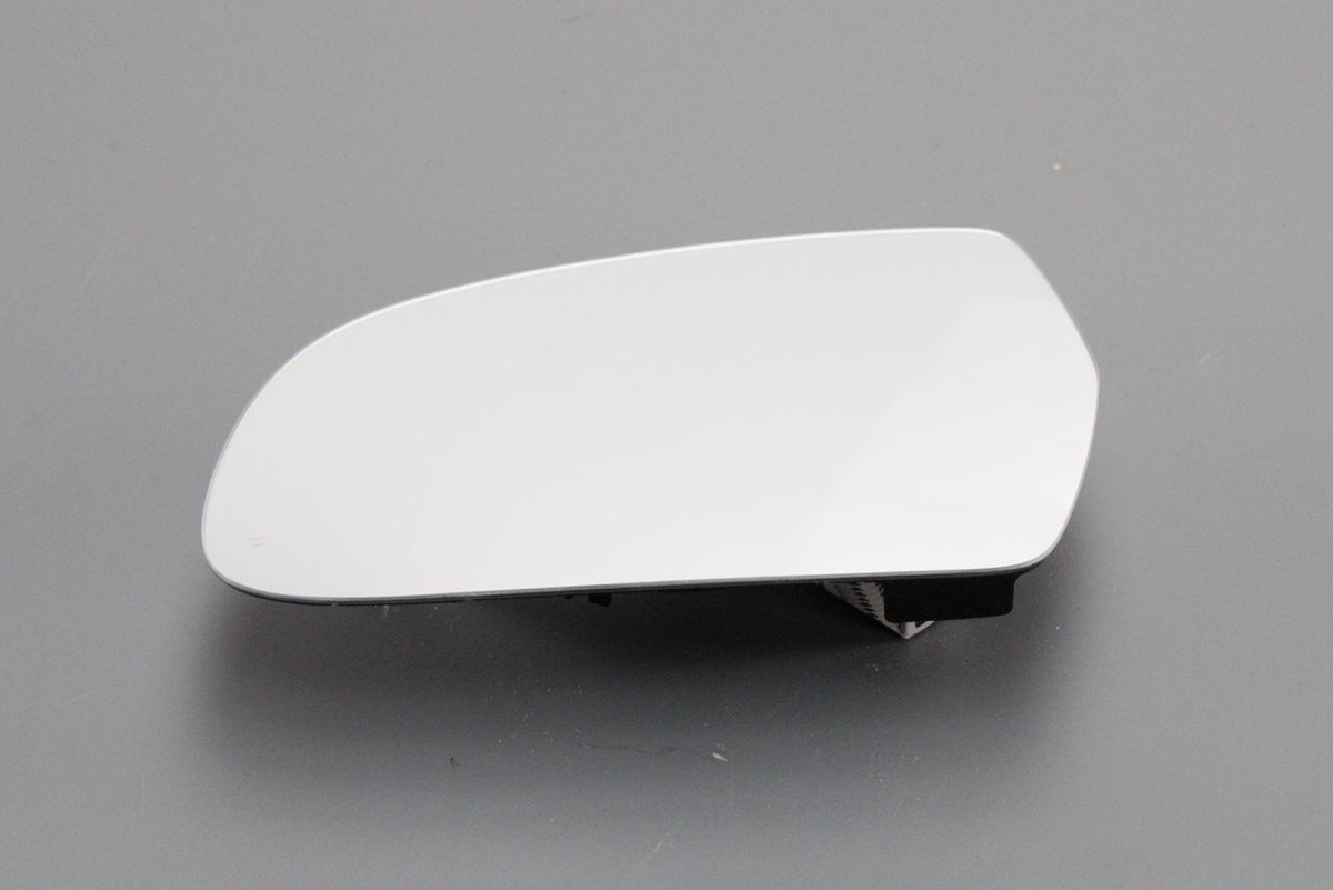 Audi A3 S3 8P 2008-13 A4 A5 2008-16 wing mirror glass (left) 8K0857535E, view 1